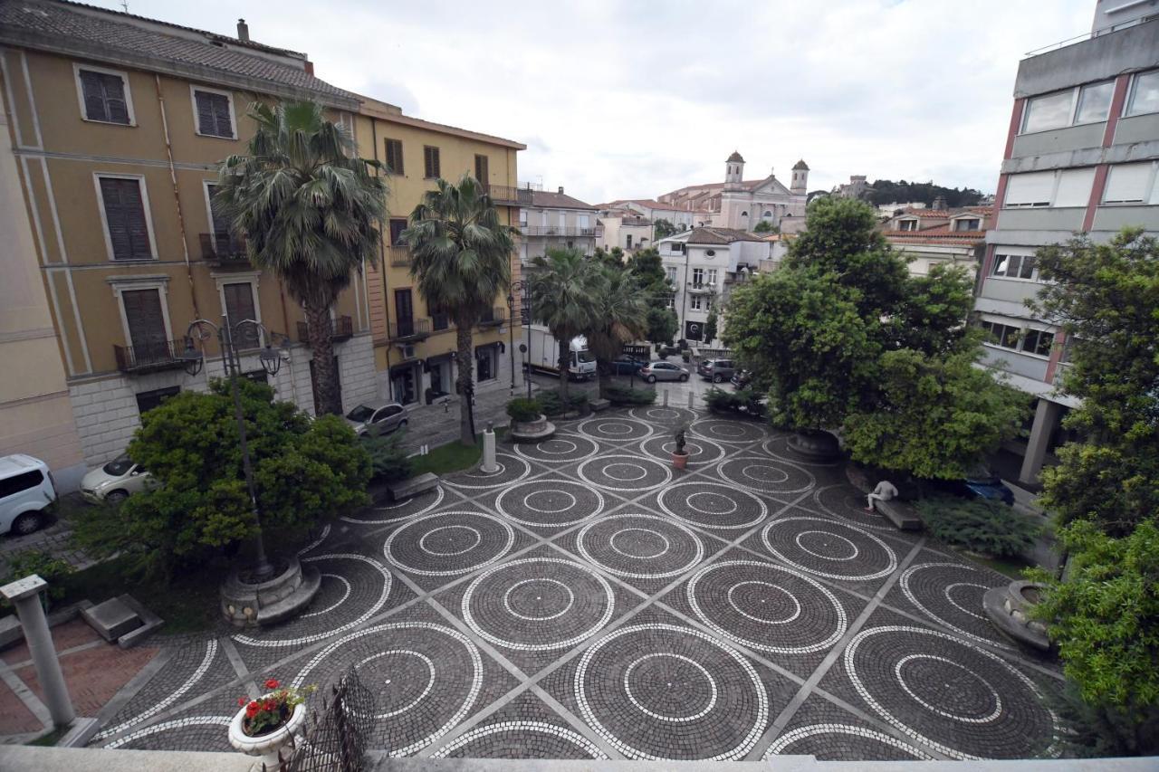 Hotel Domo Peonia Bianca Nuoro  Exterior foto
