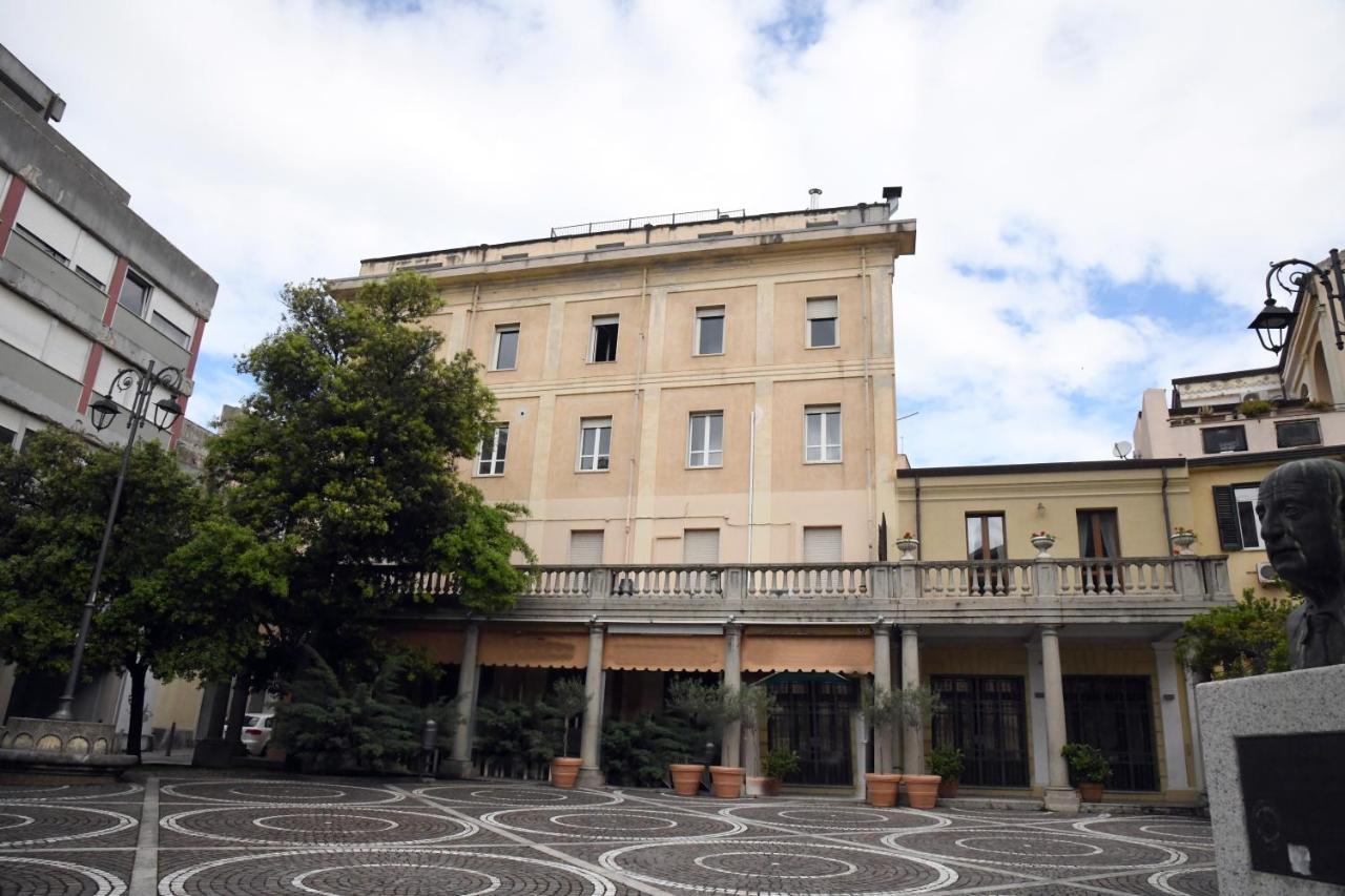 Hotel Domo Peonia Bianca Nuoro  Exterior foto